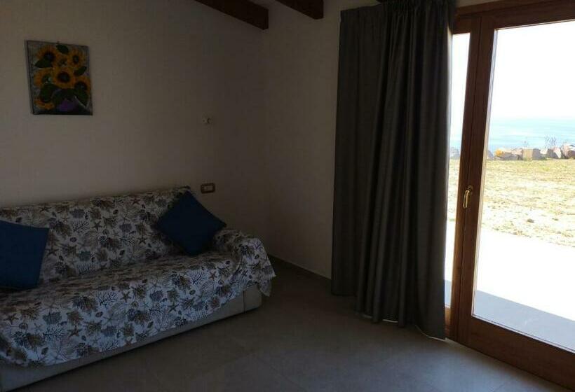 غرفة ديلوكس مطلّة علي البحر, New Suites Sea View Sardinia, Castelsardo