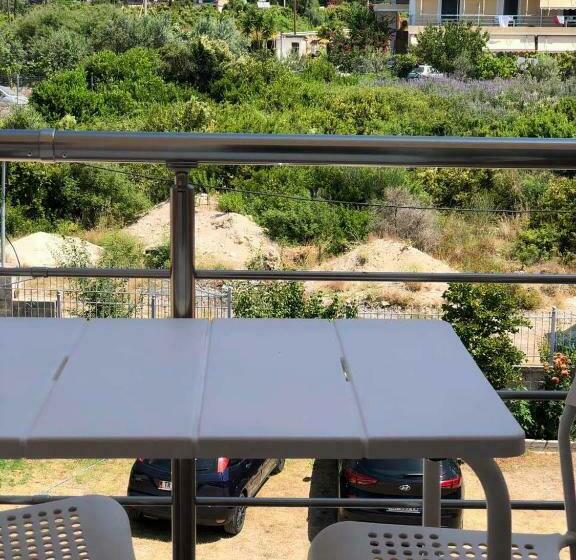 3 Bett Klassisches Zimmer, Himara Royal