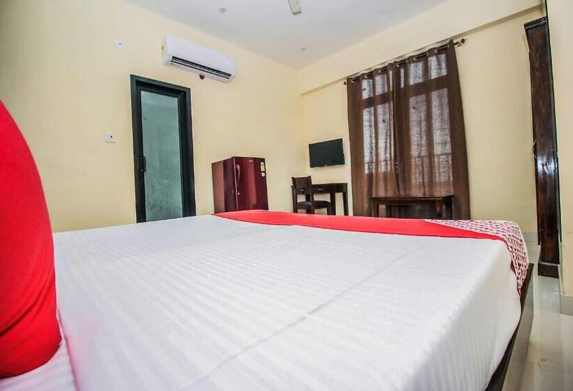 트리플 클래식 룸, Super Oyo Urban Ville