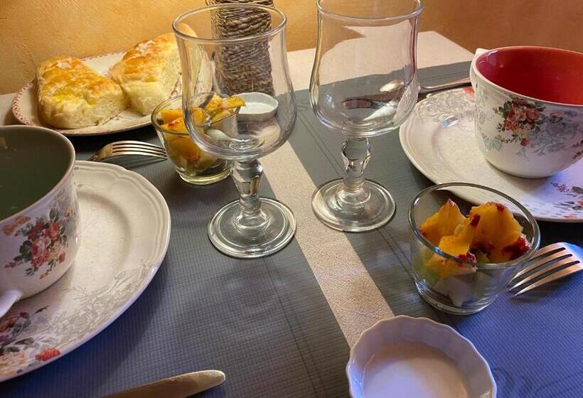 غرفة قياسية مطلة على الجبل, Maison D’hôtes Les Méans