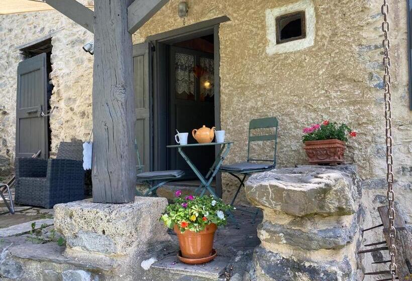 جناح, Maison D’hôtes Les Méans