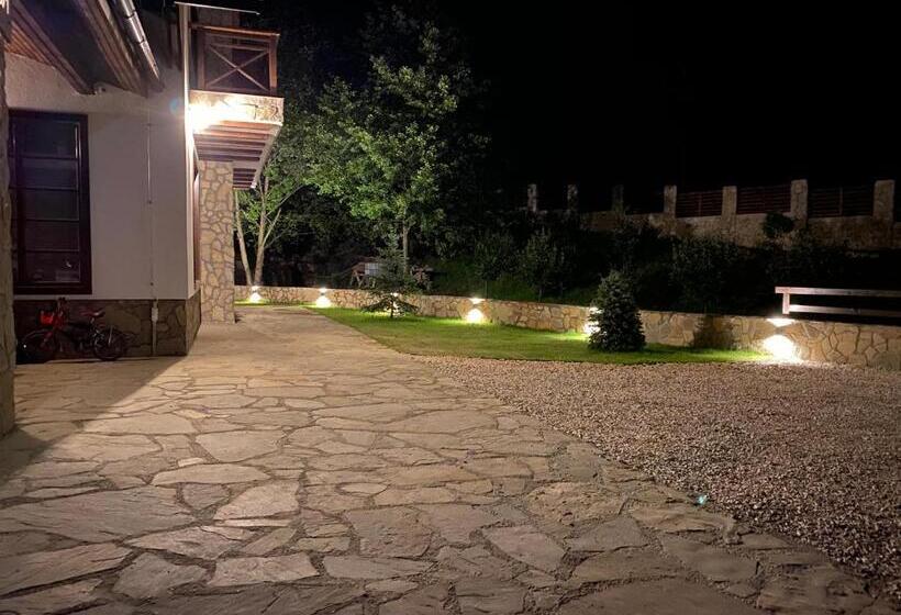 בית, 4 חדרי שינה, Pensiunea Buna Ziua