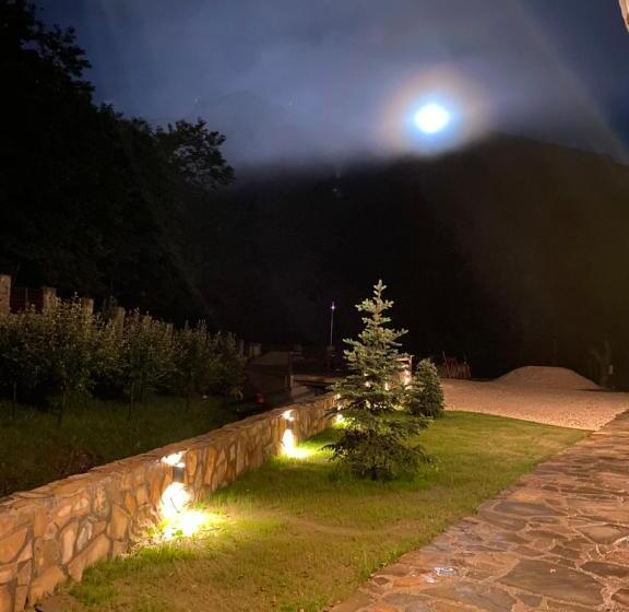 בית, 4 חדרי שינה, Pensiunea Buna Ziua