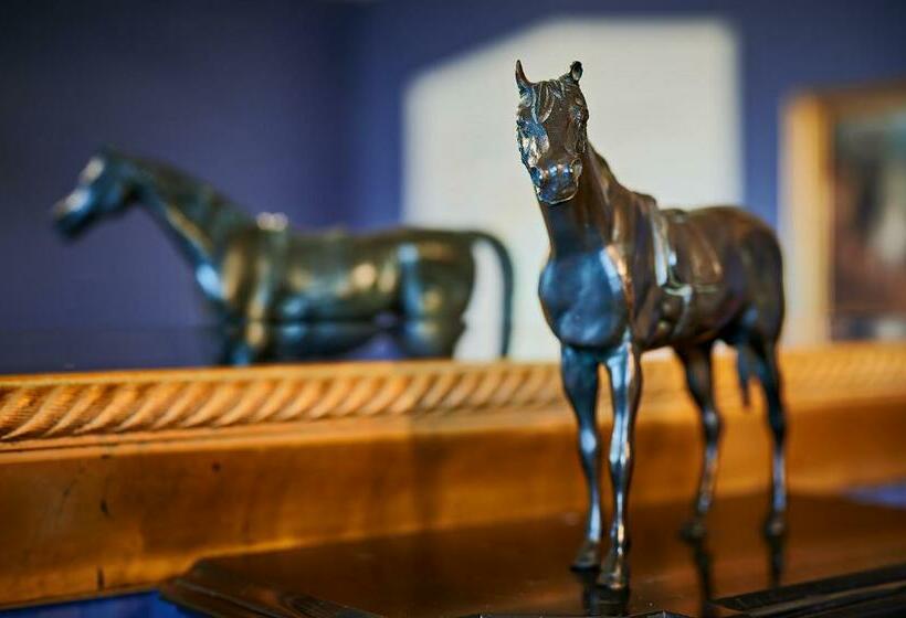 套房, Bernsteinschloss