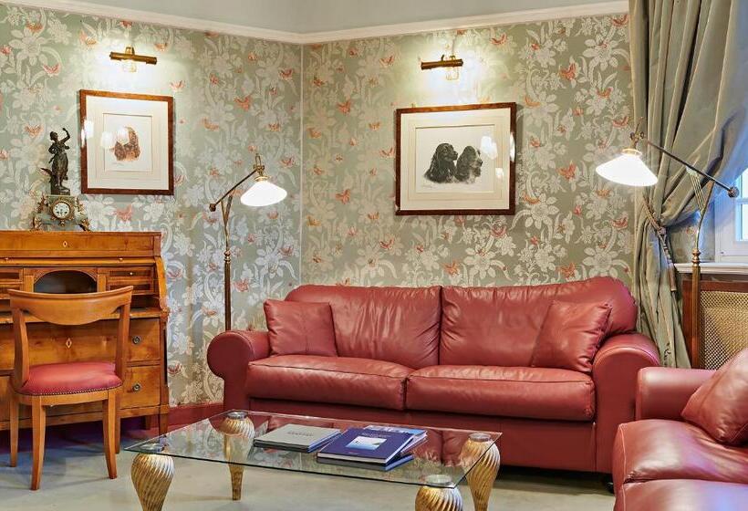 套房, Bernsteinschloss