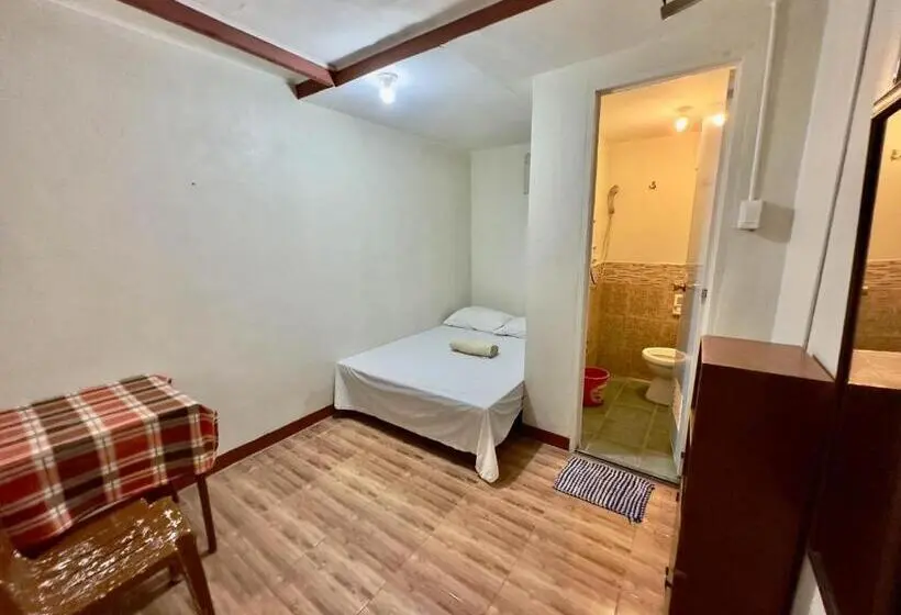Economy-huone, Darpins Guesthouse