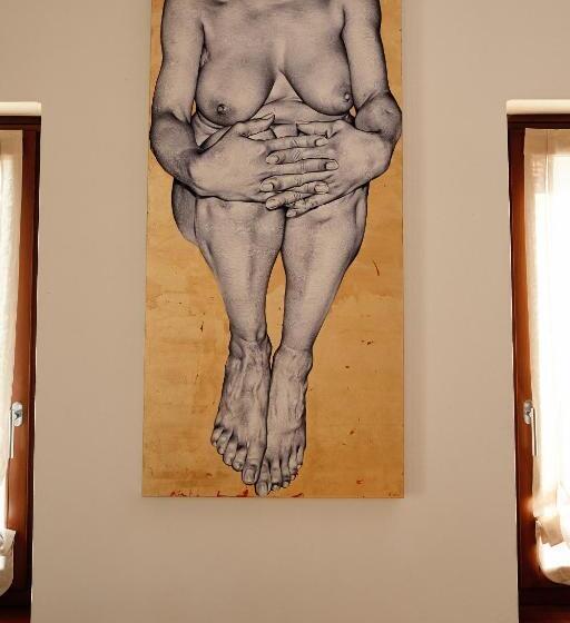 스탠다드 룸 킹사이즈 침대, Ad Sidera