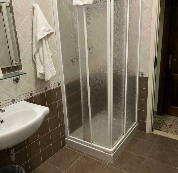 اتاق استاندارد, Il Miravalle Ristorante & Camere