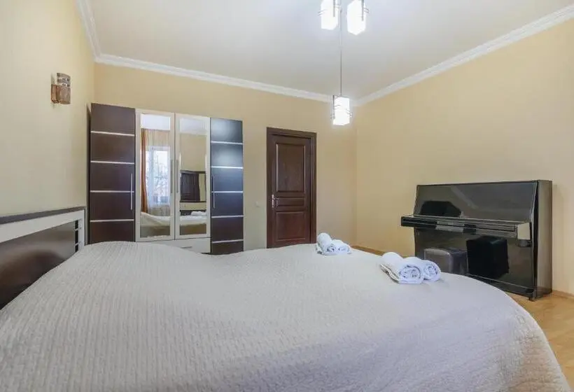 اتاق استاندارد, Alvani Inn