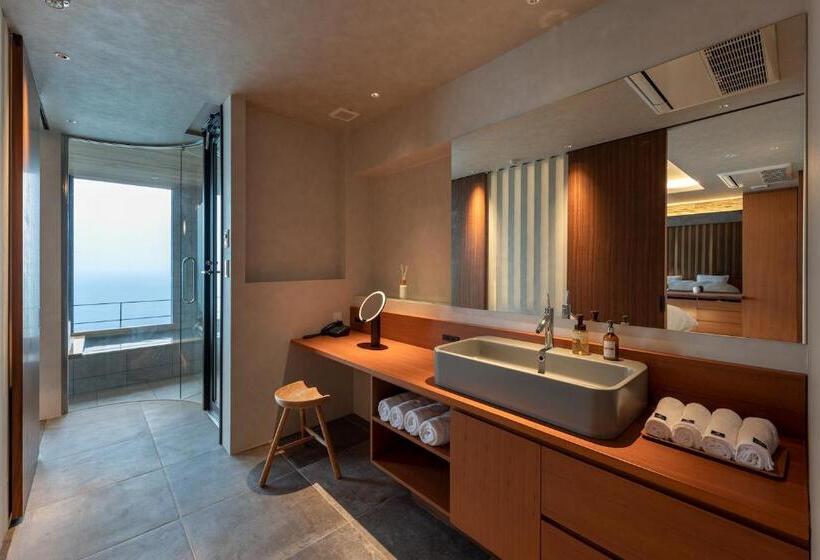 Люкс Кровать Кинг, Tara Dakeonsen Kanigoten