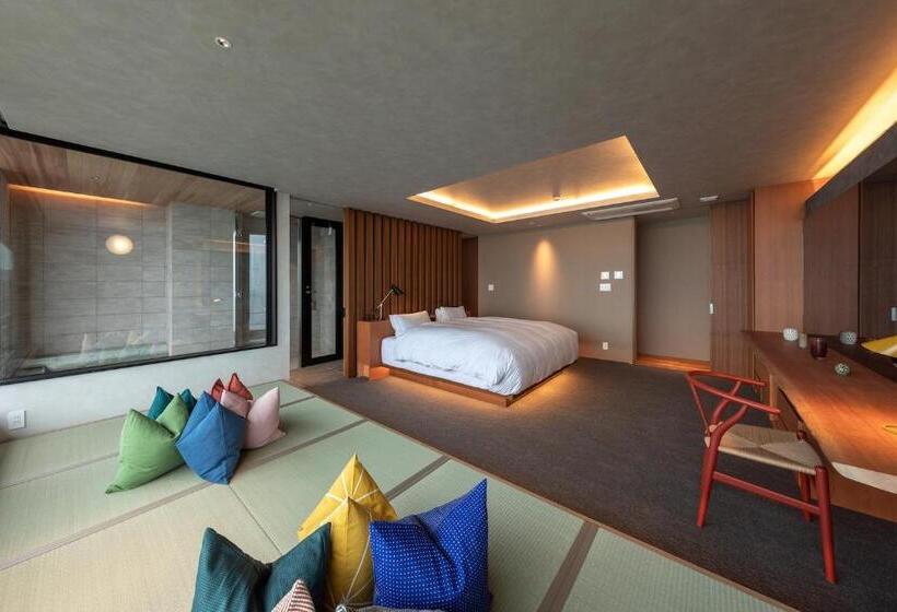 Люкс Кровать Кинг, Tara Dakeonsen Kanigoten