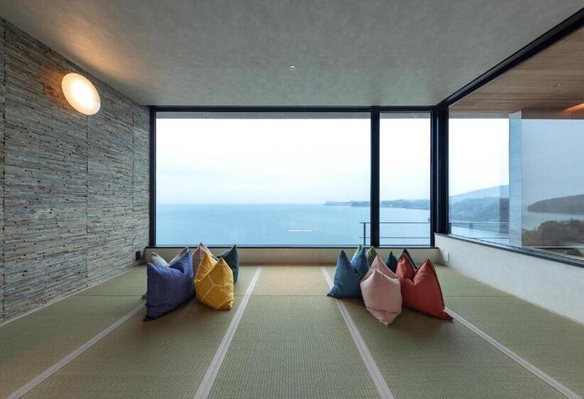 Люкс Кровать Кинг, Tara Dakeonsen Kanigoten