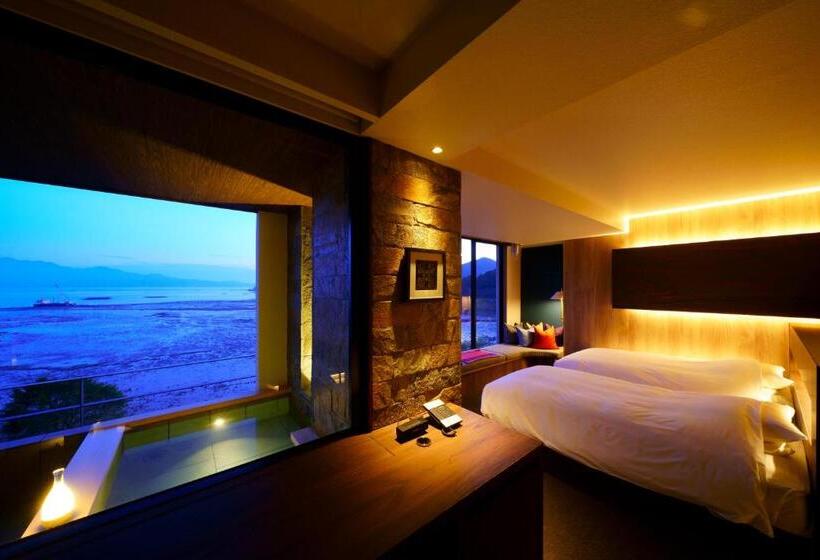 Люкс Deluxe Вид на Море, Tara Dakeonsen Kanigoten