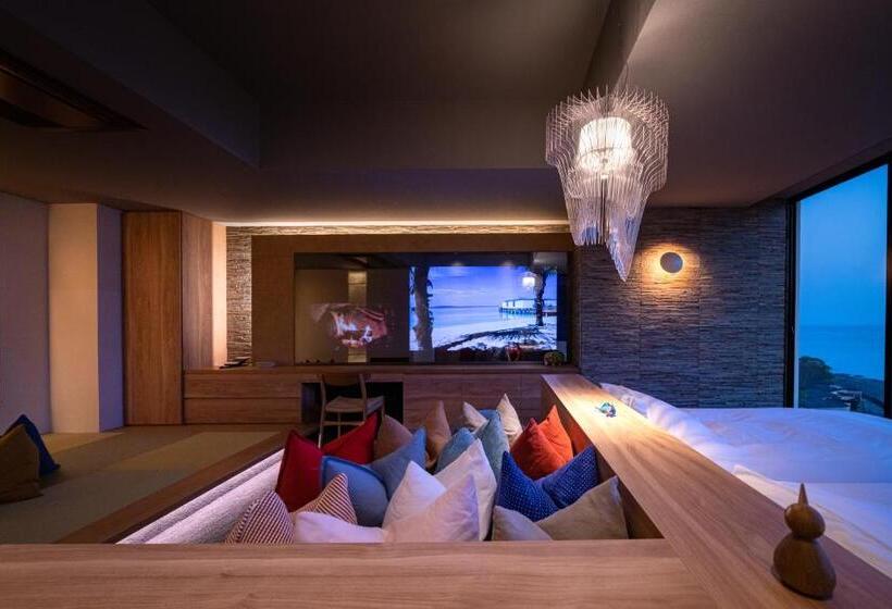 Номер Deluxe Вид на Море, Tara Dakeonsen Kanigoten