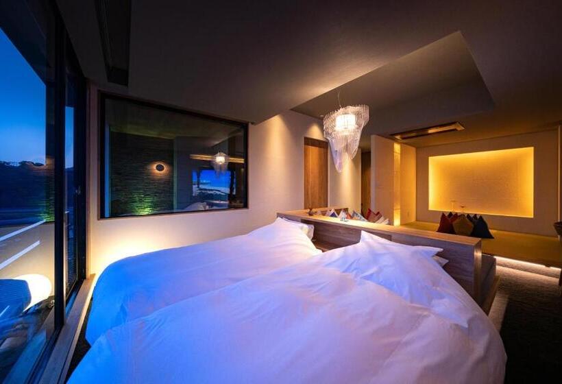 Номер Deluxe Вид на Море, Tara Dakeonsen Kanigoten