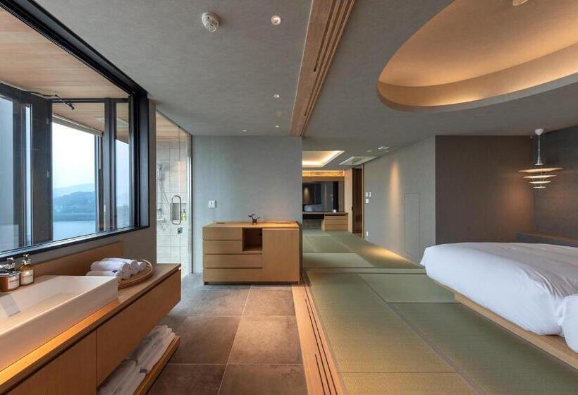 Президентский Люкс, Tara Dakeonsen Kanigoten