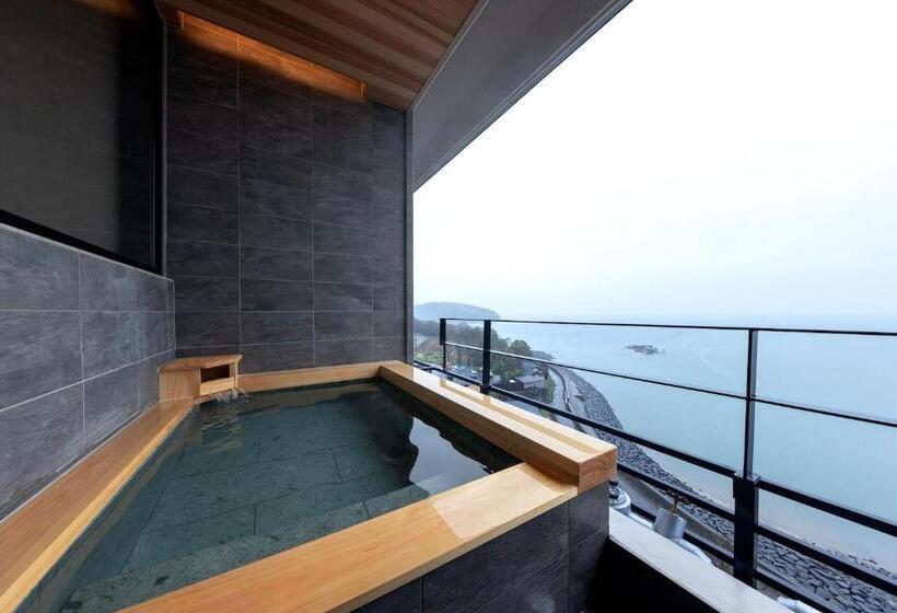 Люкс Superior Вид на Море, Tara Dakeonsen Kanigoten