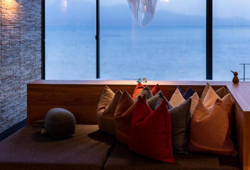 Номер Deluxe Вид на Море, Tara Dakeonsen Kanigoten