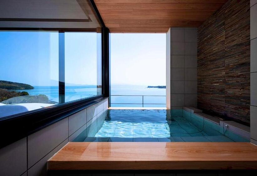 Номер Deluxe Вид на Море, Tara Dakeonsen Kanigoten