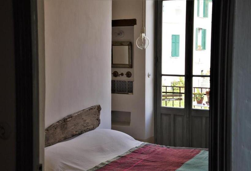 آپارتمان 1 خوابه با بالکن, Casa Hesychia