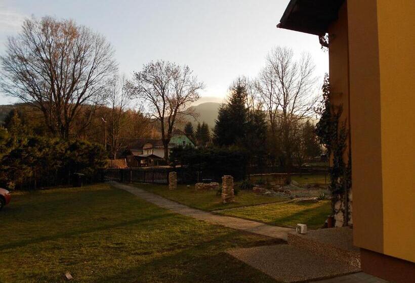 침실 3개 아파트, Penzion Gott