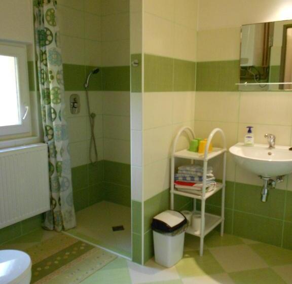 침실 3개 아파트, Penzion Gott