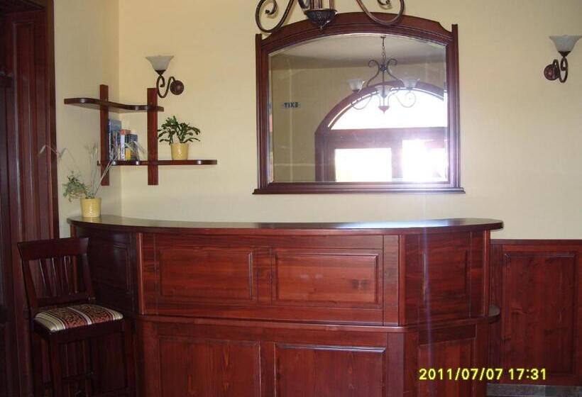 ویلای سوپریور 1 خوابه, Pensiunea Ruxandra