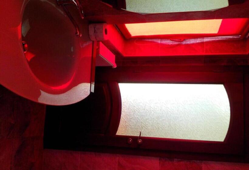 ویلای سوپریور 1 خوابه, Pensiunea Ruxandra