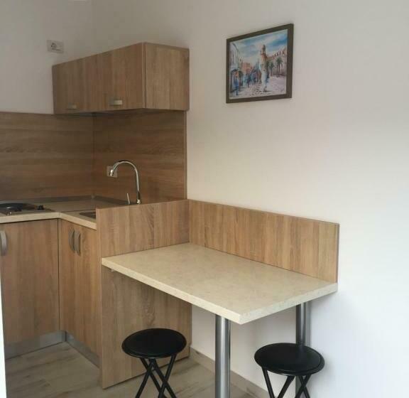 اتاق استاندارد سه نفره, Aby Sunrise