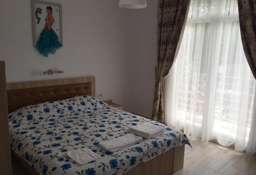 اتاق سوپریور با تخت بزرگ, Aby Sunrise