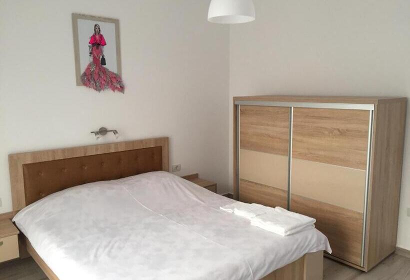 اتاق سوپریور با تخت بزرگ, Aby Sunrise