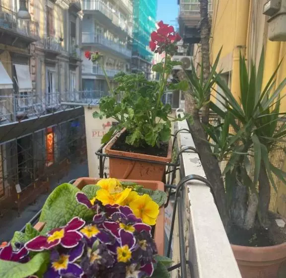 اتاق استاندارد سه تخته با بالکن, Bed & Breakfast Plebiscito Home