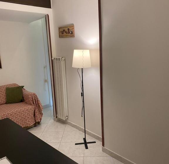 اتاق استاندارد سه تخته با بالکن, Bed & Breakfast Plebiscito Home
