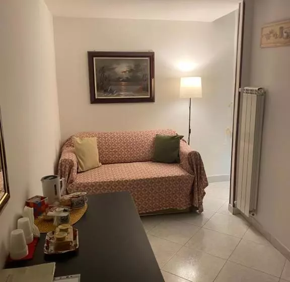 اتاق استاندارد سه تخته با بالکن, Bed & Breakfast Plebiscito Home
