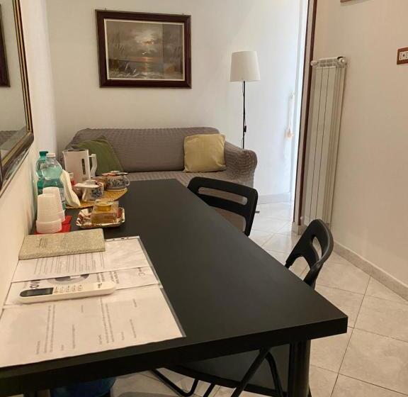 اتاق استاندارد سه تخته با بالکن, Bed & Breakfast Plebiscito Home