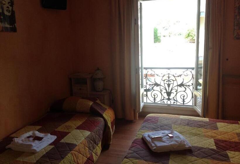 חדר קומפורט לשלושה, Boutique Hotel Couleurs Suds