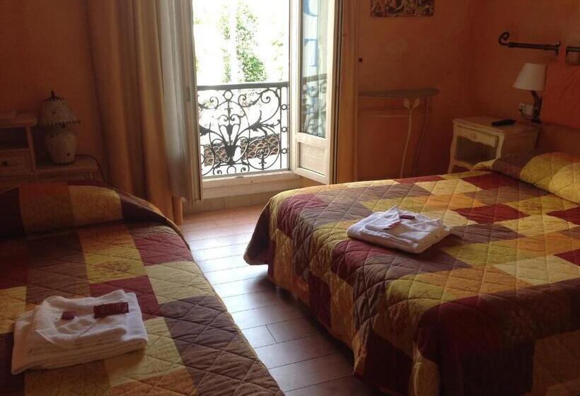 חדר קומפורט לשלושה, Boutique Hotel Couleurs Suds