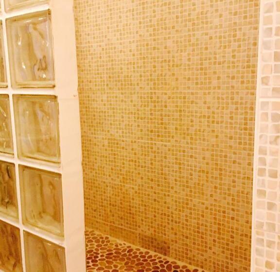 סטודיו סטנדרט עם מרפסת, Boutique Hotel Couleurs Suds