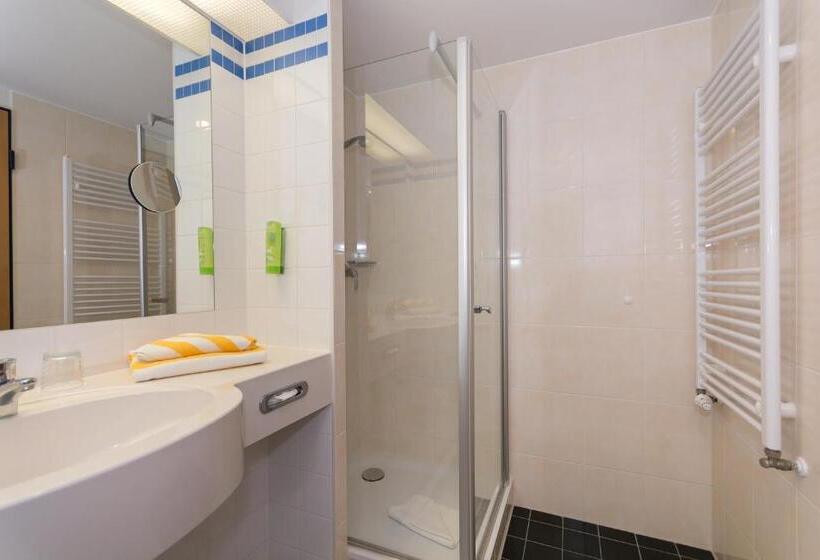 חדר סטנדרט עם מרפסת, Dorint Seehotel Binz Therme