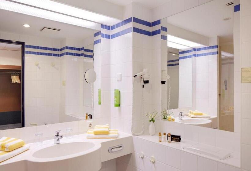 חדר סטנדרט עם מרפסת, Dorint Seehotel Binz Therme