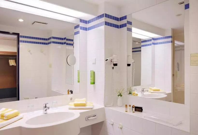 バルコニー付きスタンダードルーム, Dorint Seehotel Binz Therme