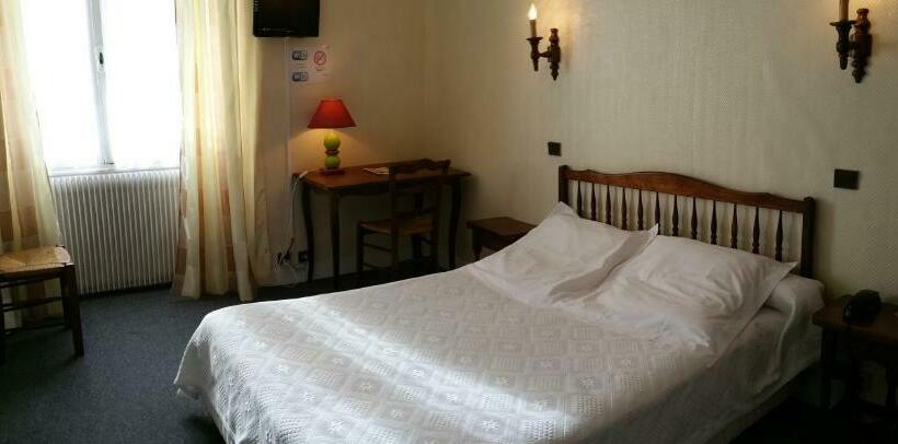 חדר אקונומי, A Notre Dame