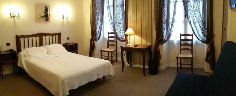 חדר משפחתי, A Notre Dame