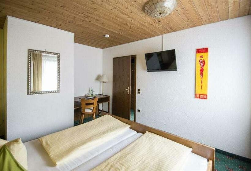 스탠다드 룸, Avenue Altenfurt