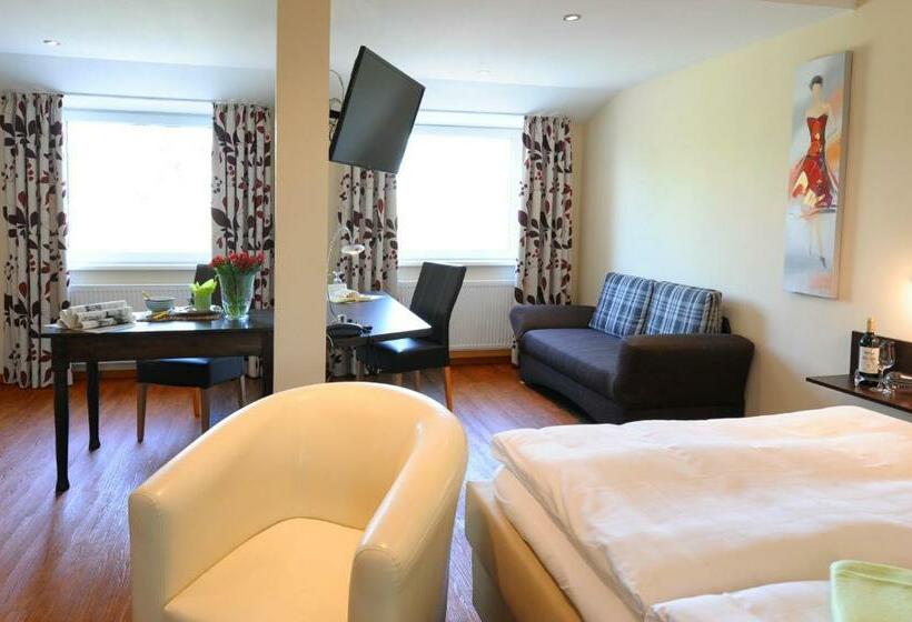 إستوديو قياسى, Burgdorfs Hotel & Restaurant