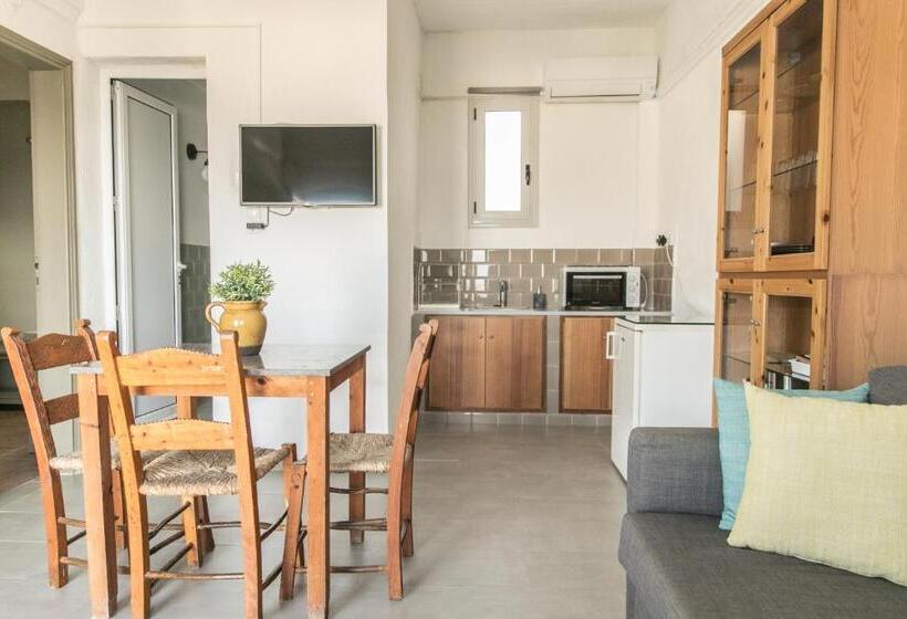 מיטת קינג בסוויטה, Creta Vitalis