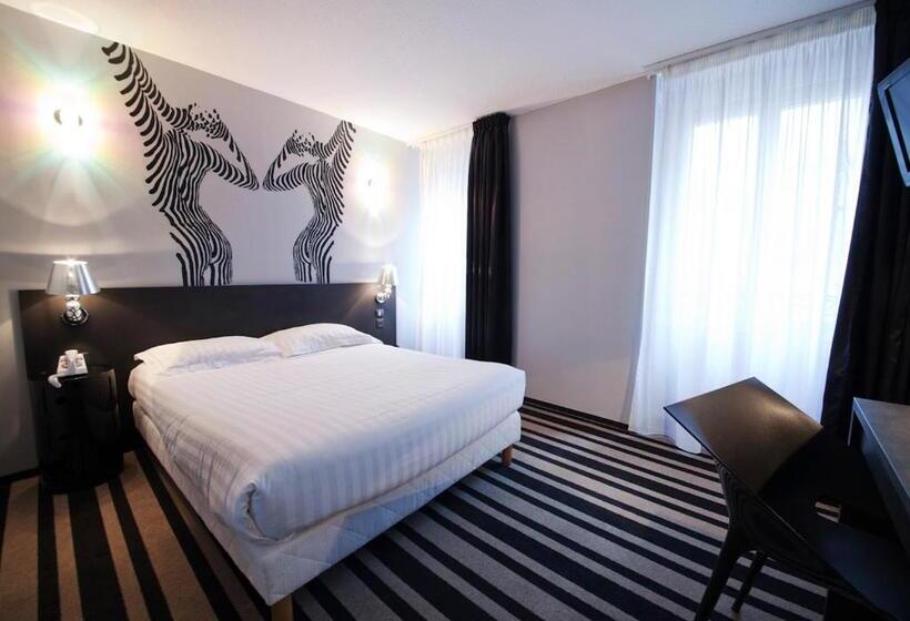 Классический Номер, Dav Hotel Jaude