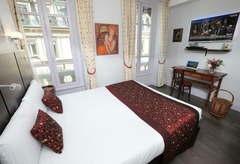 חדר סופריור, Des Celestins