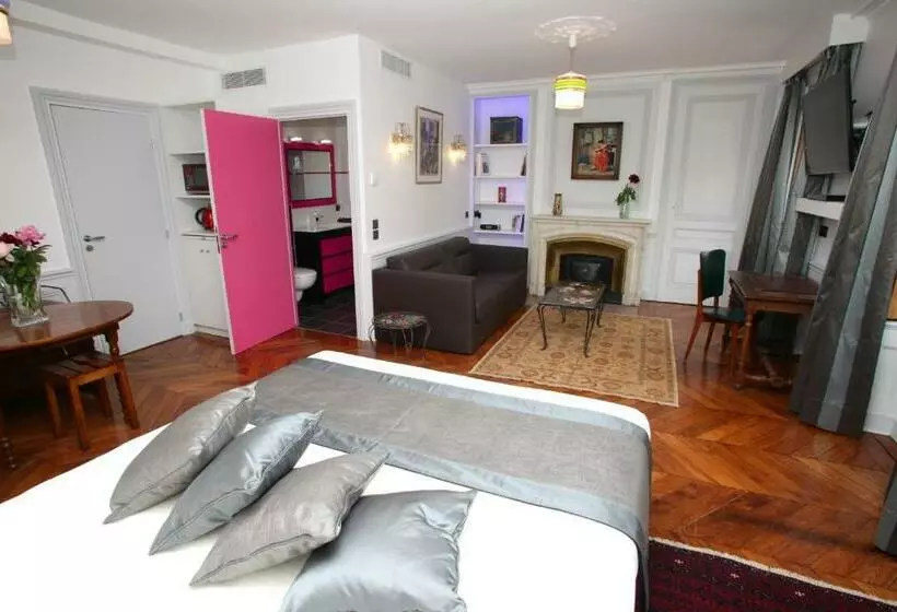 Suite, Des Celestins