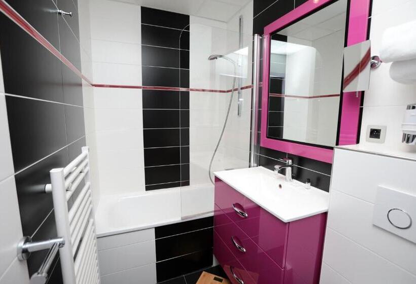 חדר סטנדרט נוף לעיר, Des Celestins